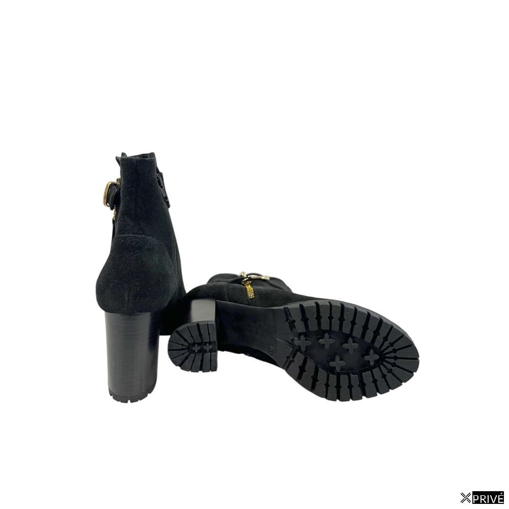 Bottes noires — 5