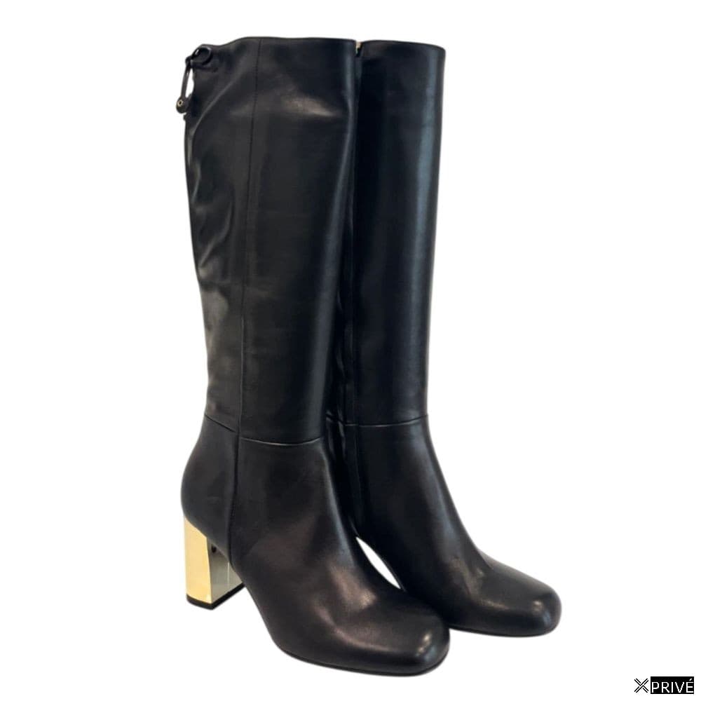 Bottes noires — 3