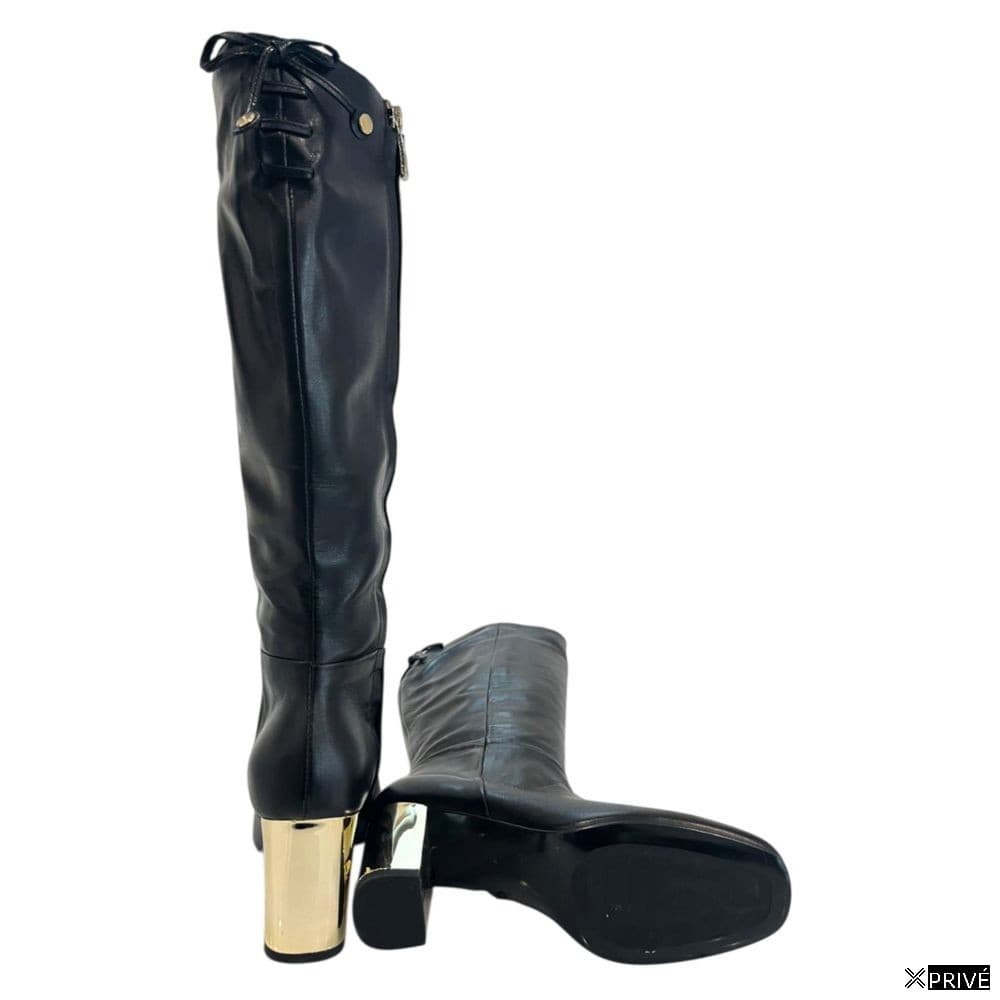 Bottes noires — 6