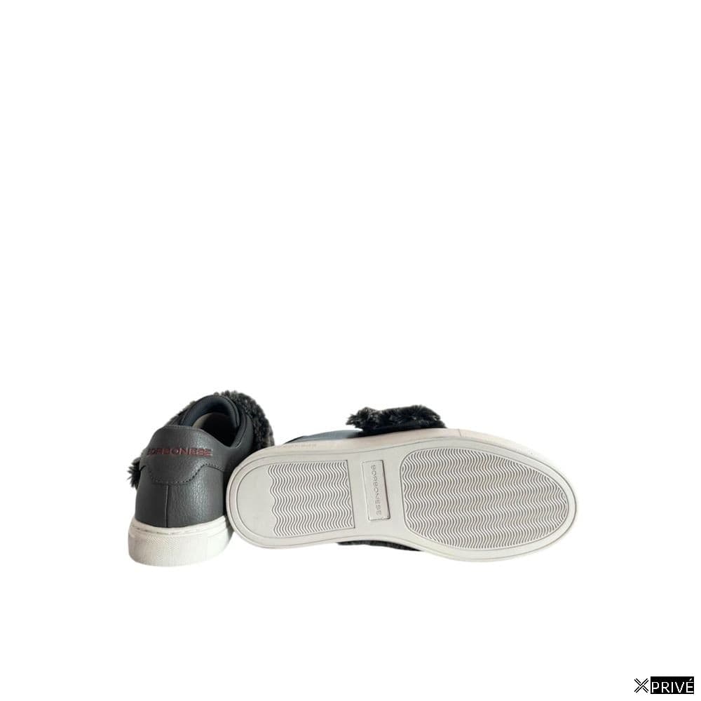 Chaussures de sport grises — 6