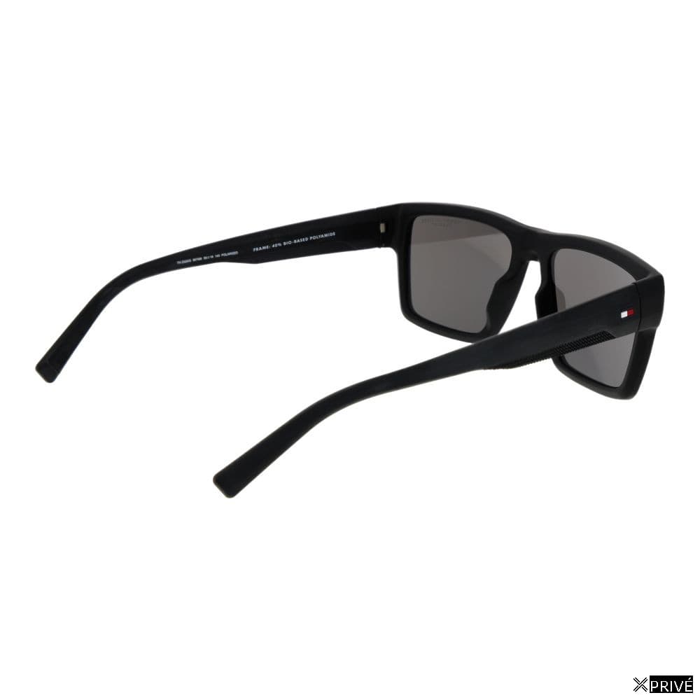Lunettes de soleil noires — 3
