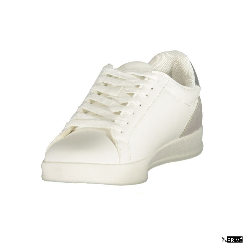Chaussures de sport blanches — 3