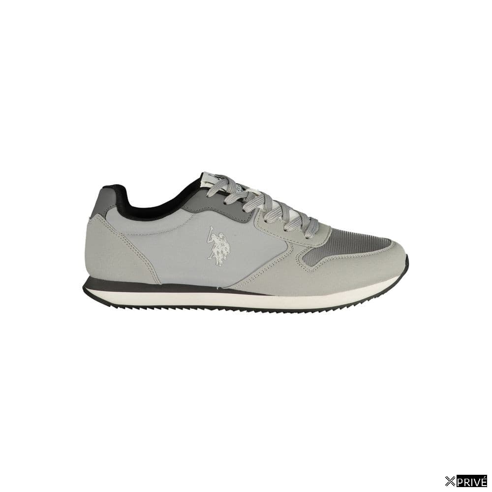 Chaussures de sport grises — 1