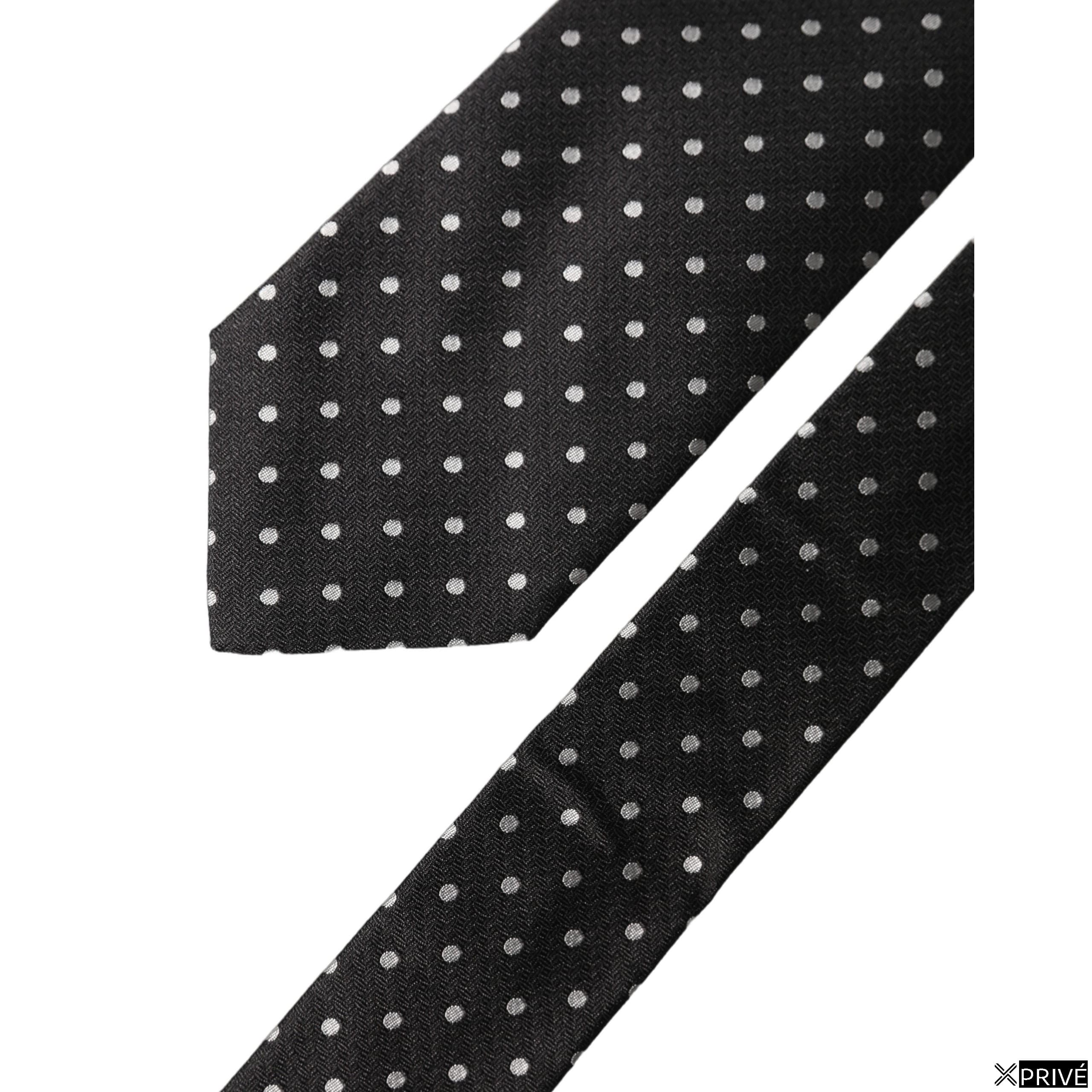 Cravate et nœud papillon noir — 3
