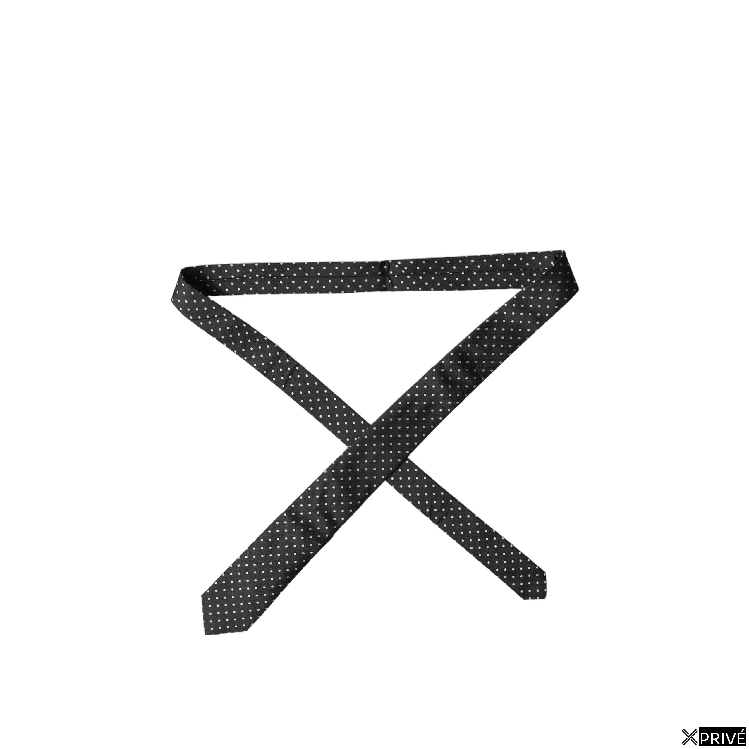 Cravate et nœud papillon noir — 4