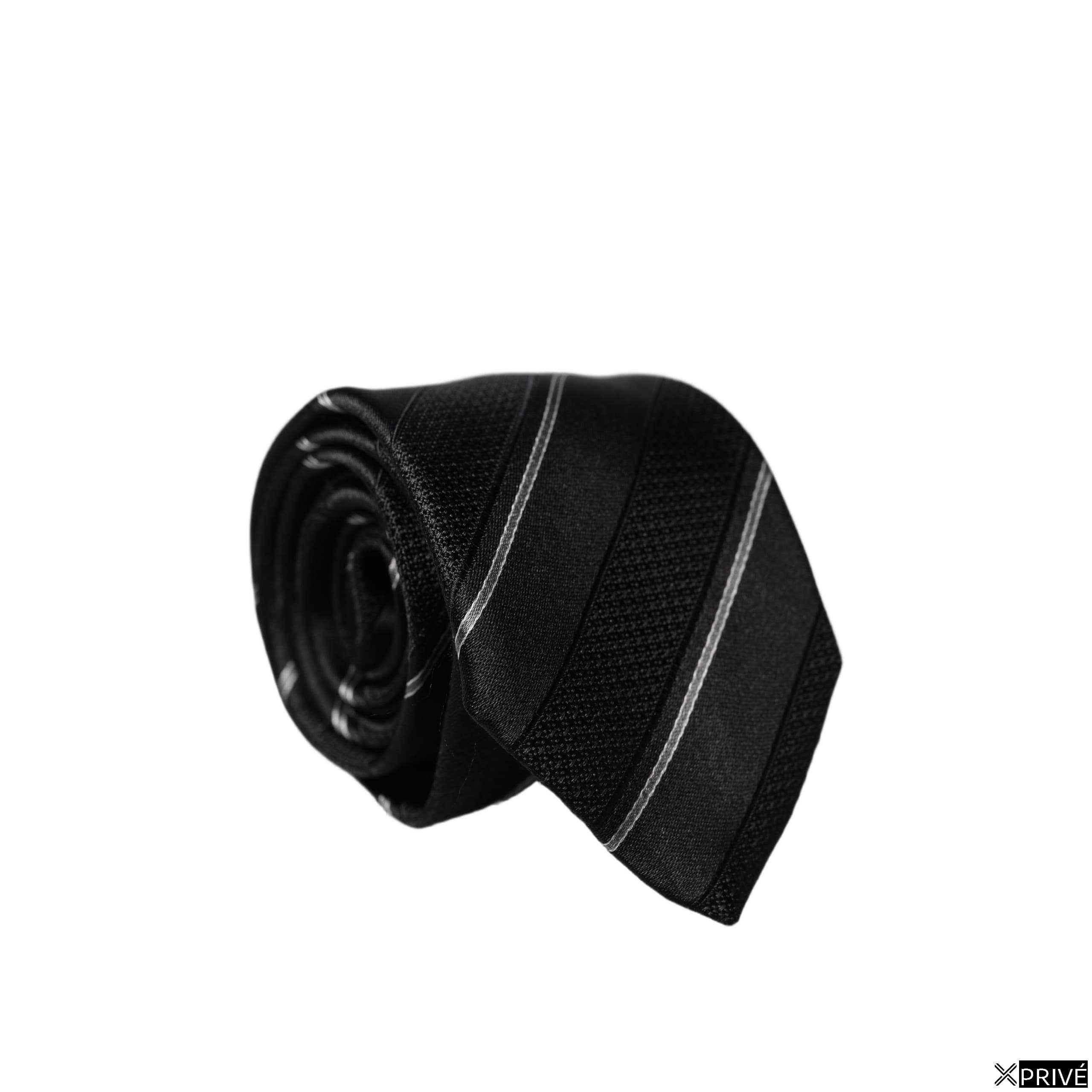 Cravate et nœud papillon noir et blanc — 1
