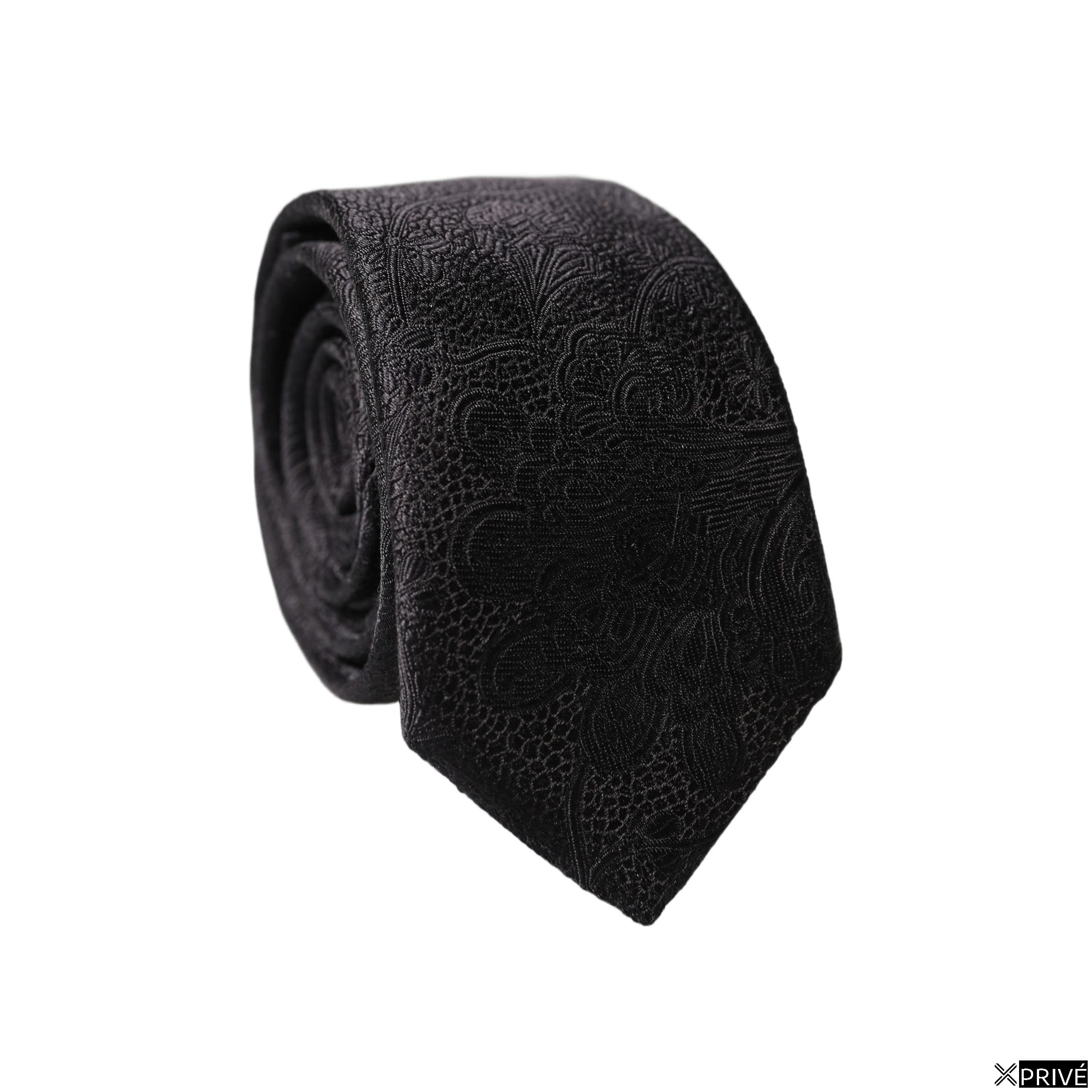 Cravate et nœud papillon noir — 1