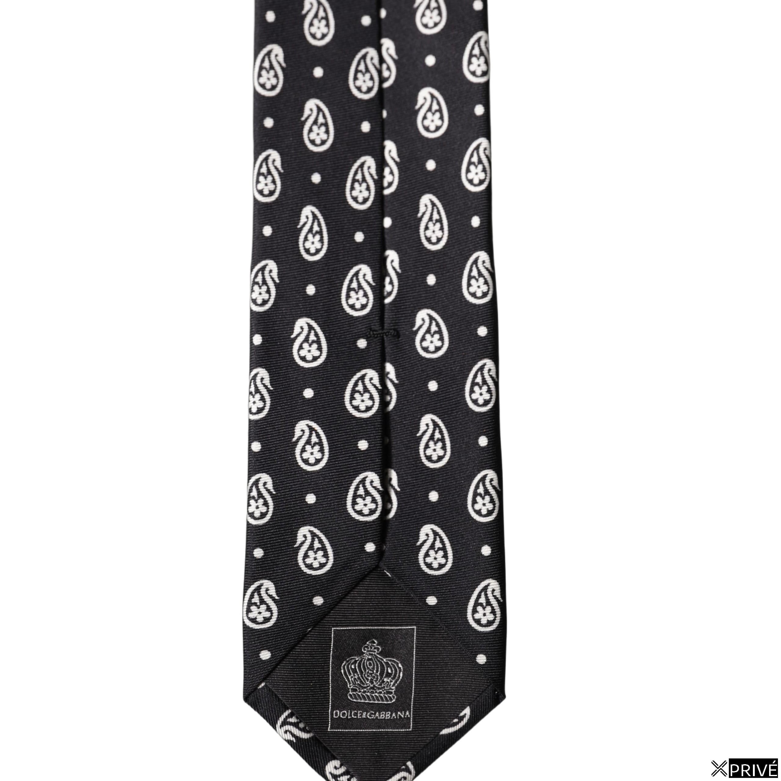 Cravate et nœud papillon noir et blanc — 5