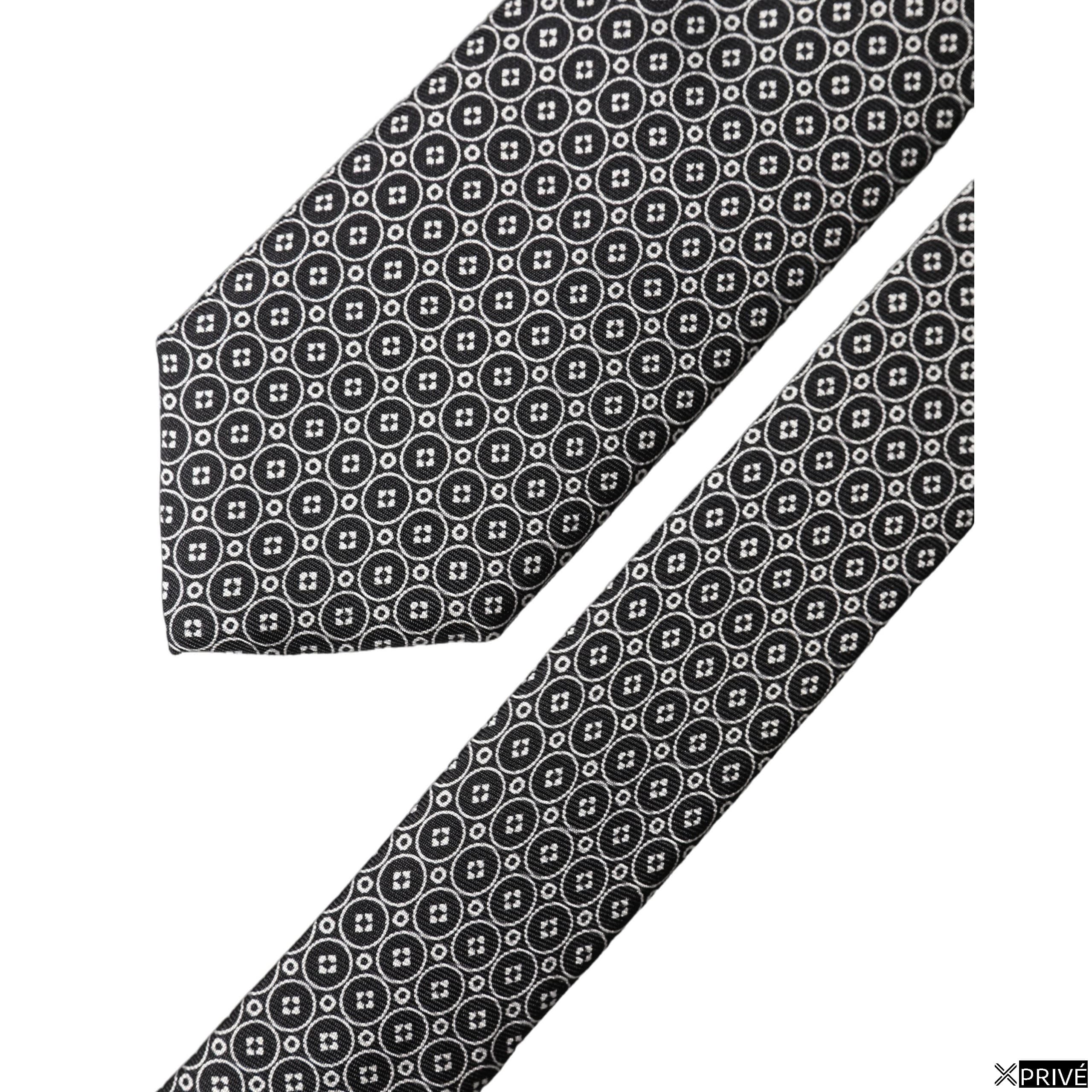 Cravate et nœud papillon noir et blanc — 4