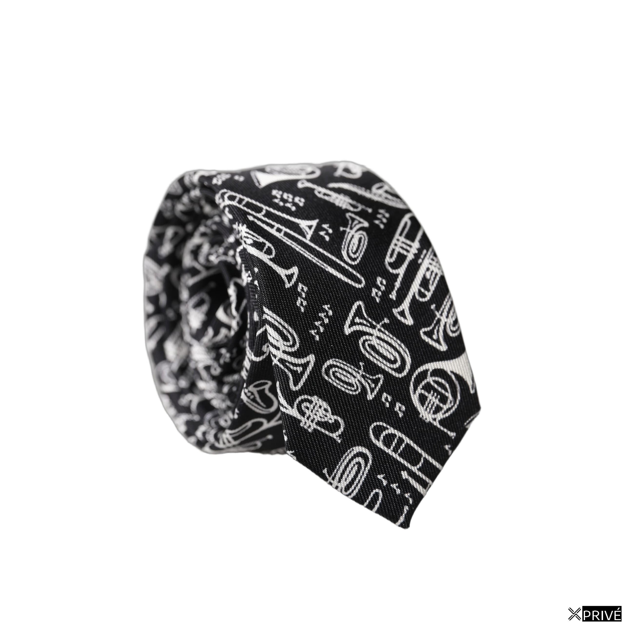 Cravate et nœud papillon noir — 1