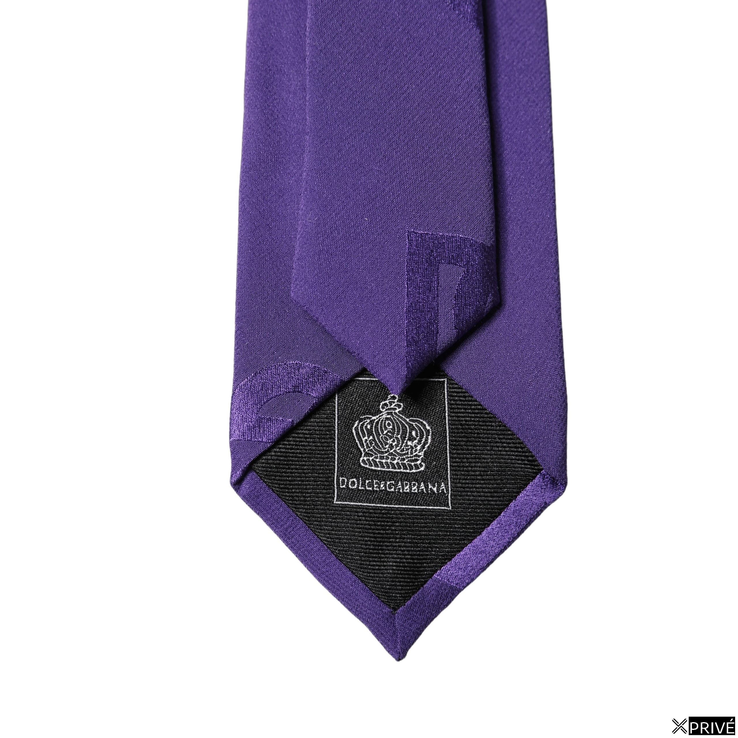 Cravate et nœud papillon violet — 3