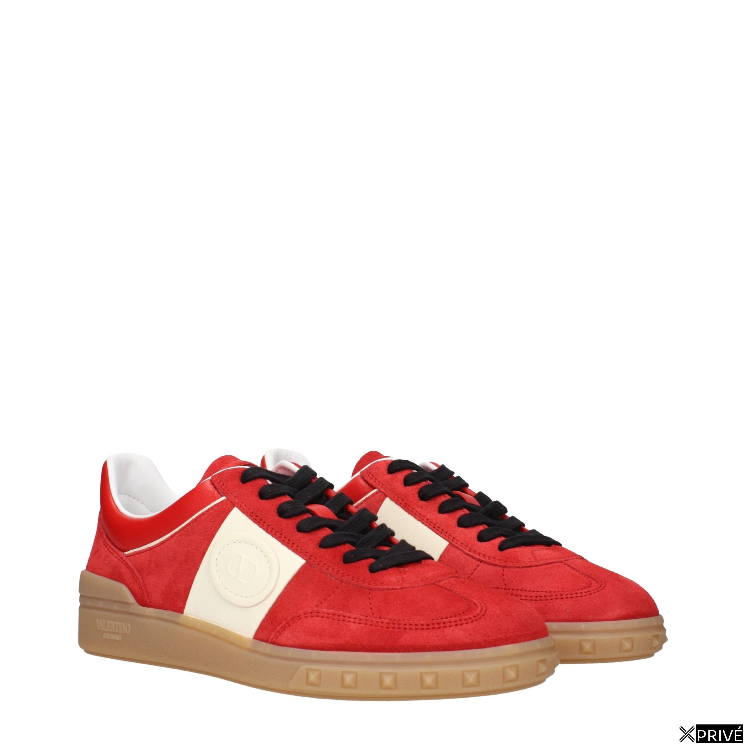 Chaussures de sport rouges — 2