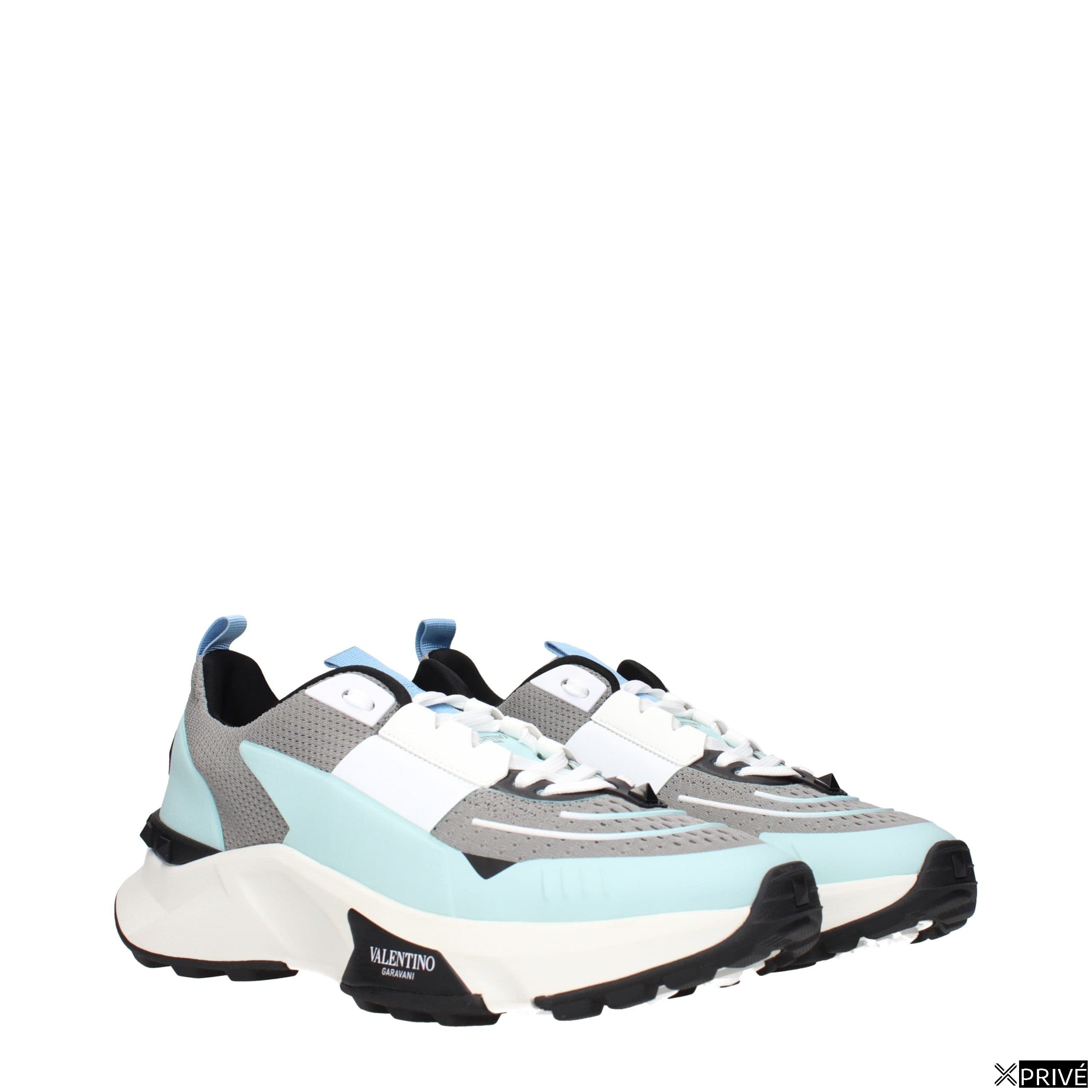 Chaussures de sport grises en Tissu — 2