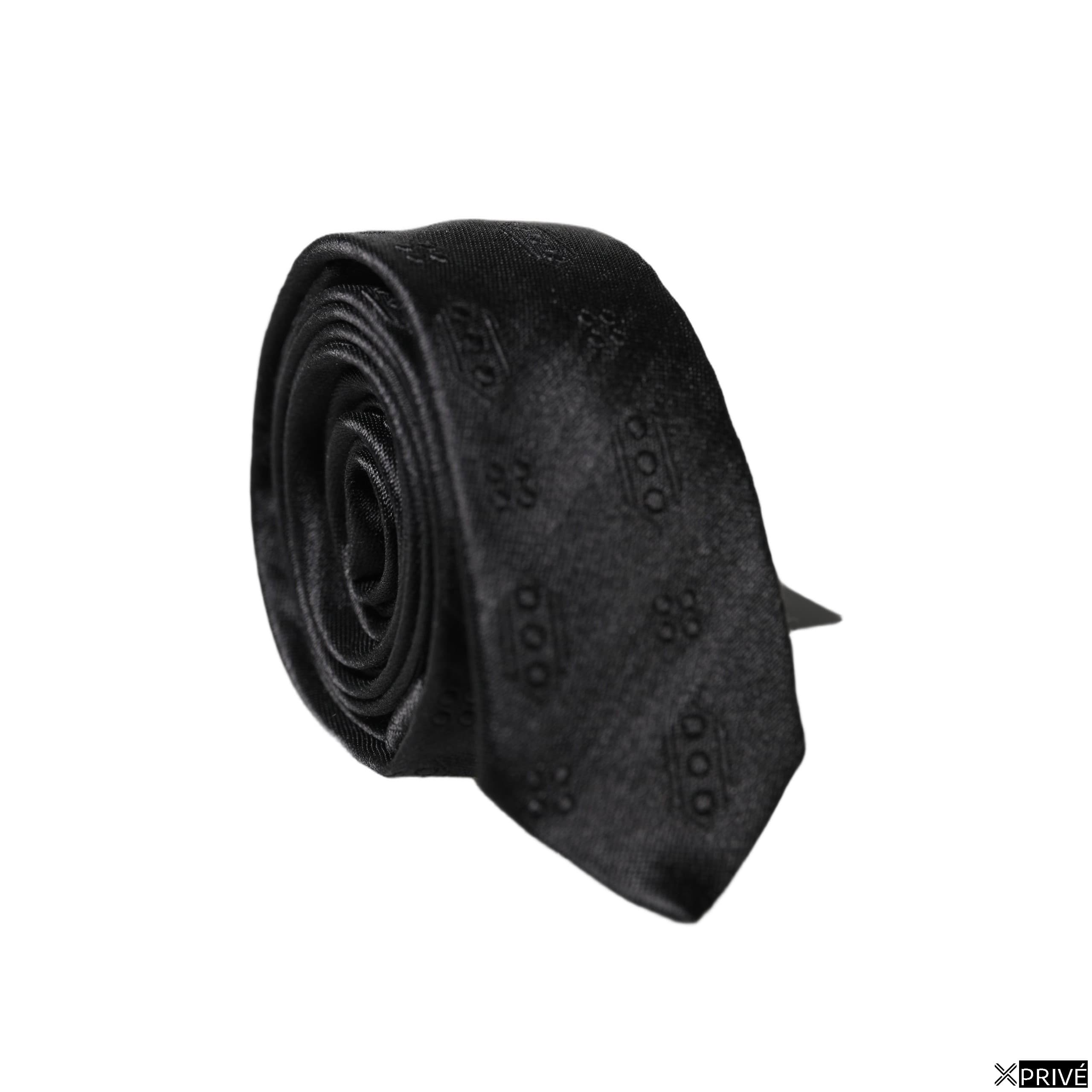 Cravate et nœud papillon noir — 1