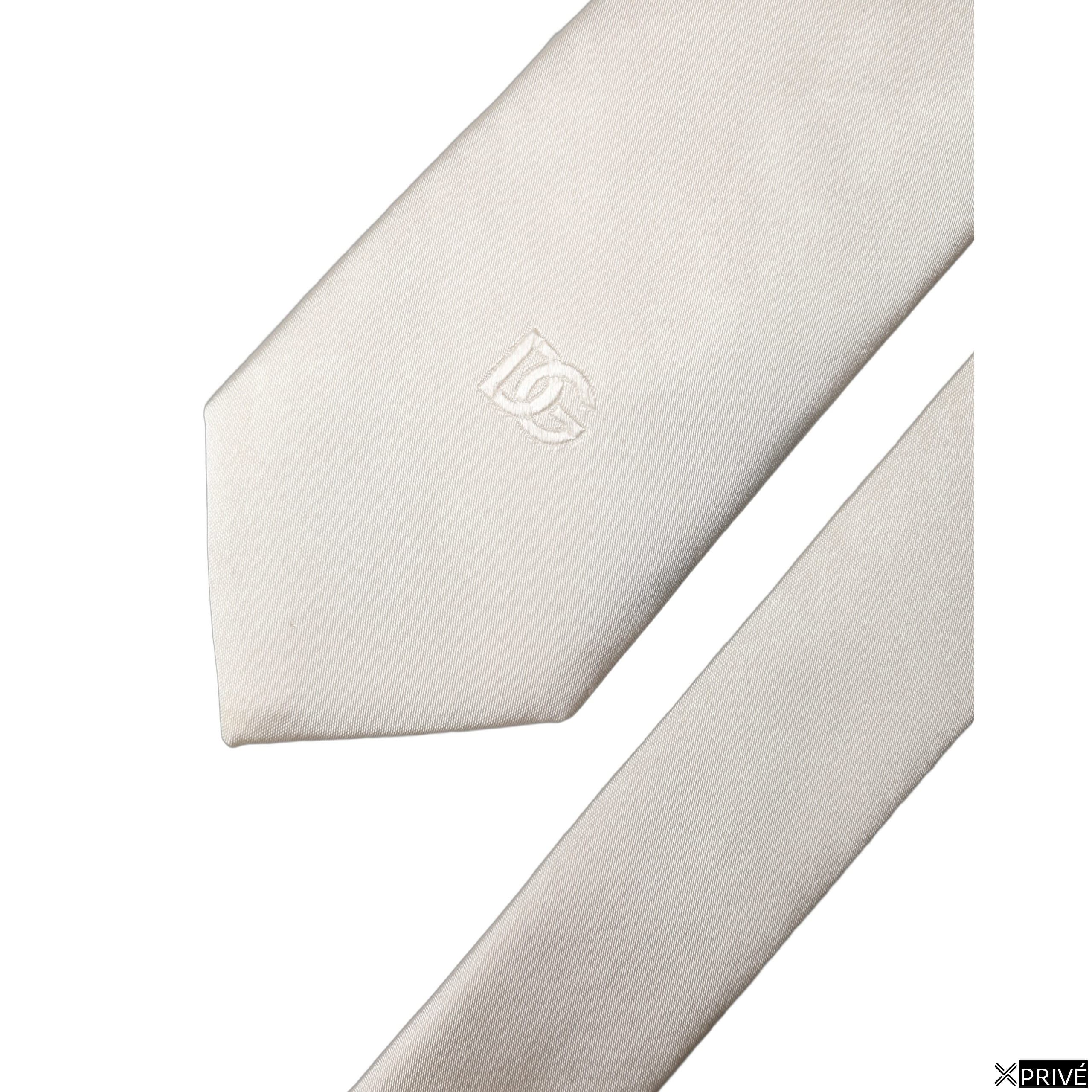 Cravate et nœud papillon blanc cassé — 4