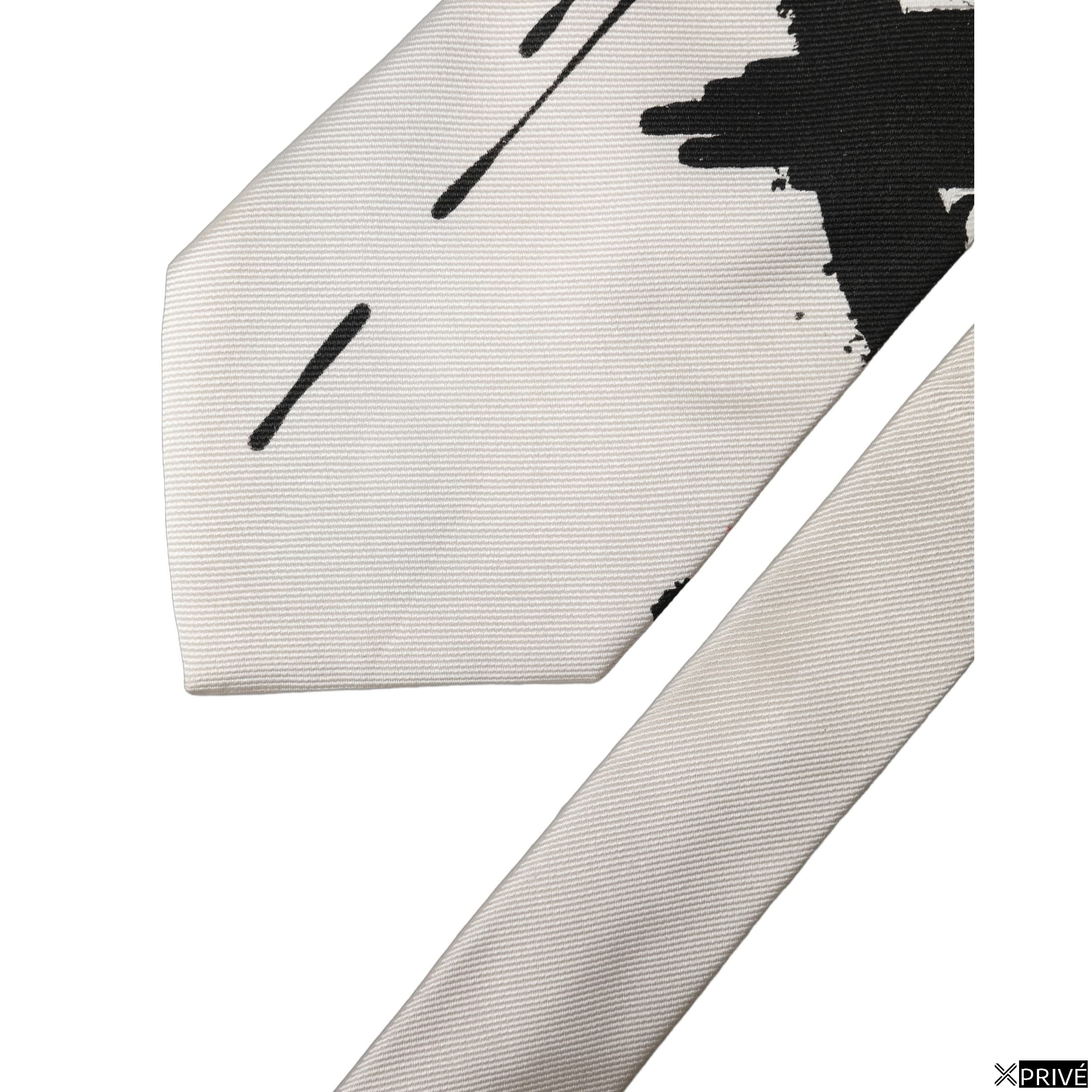 Cravate et nœud papillon blanc — 3