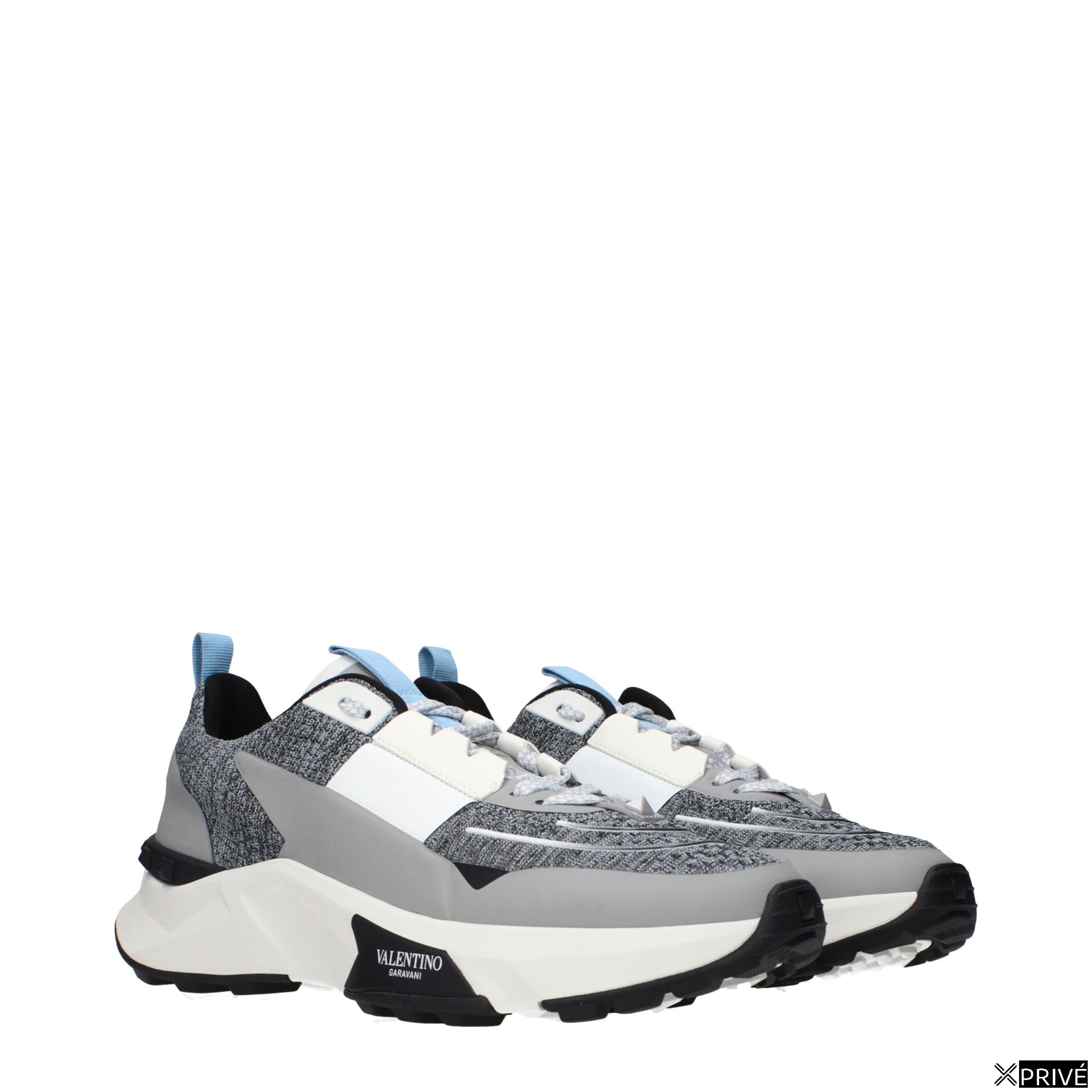 Chaussures de sport grises en Tissu — 2