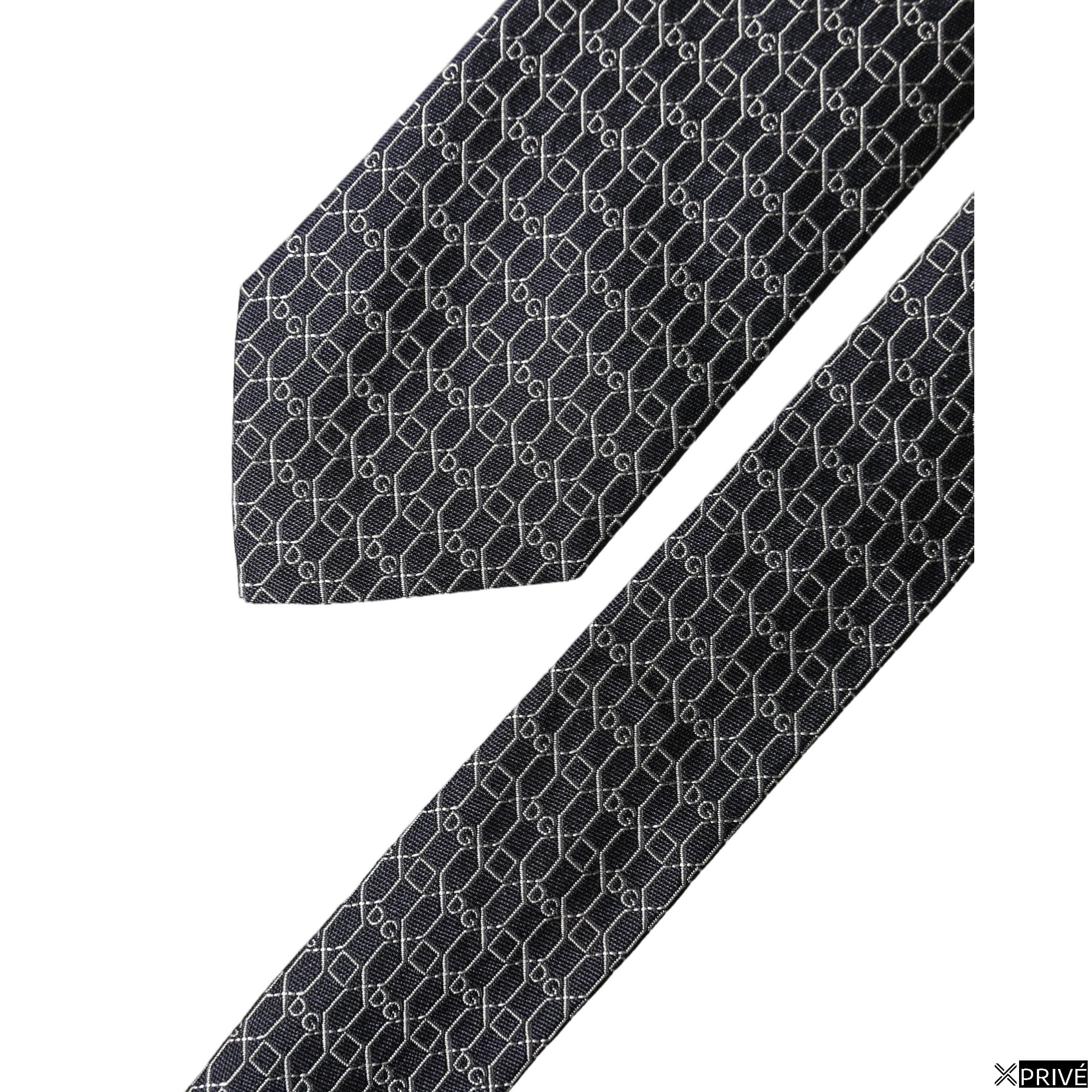 Cravate et nœud papillon noir — 4
