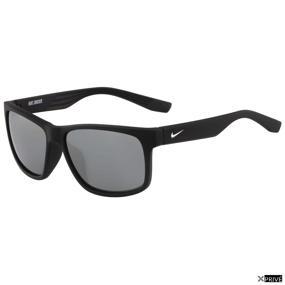 Lunettes de soleil noires en Injecté — 1