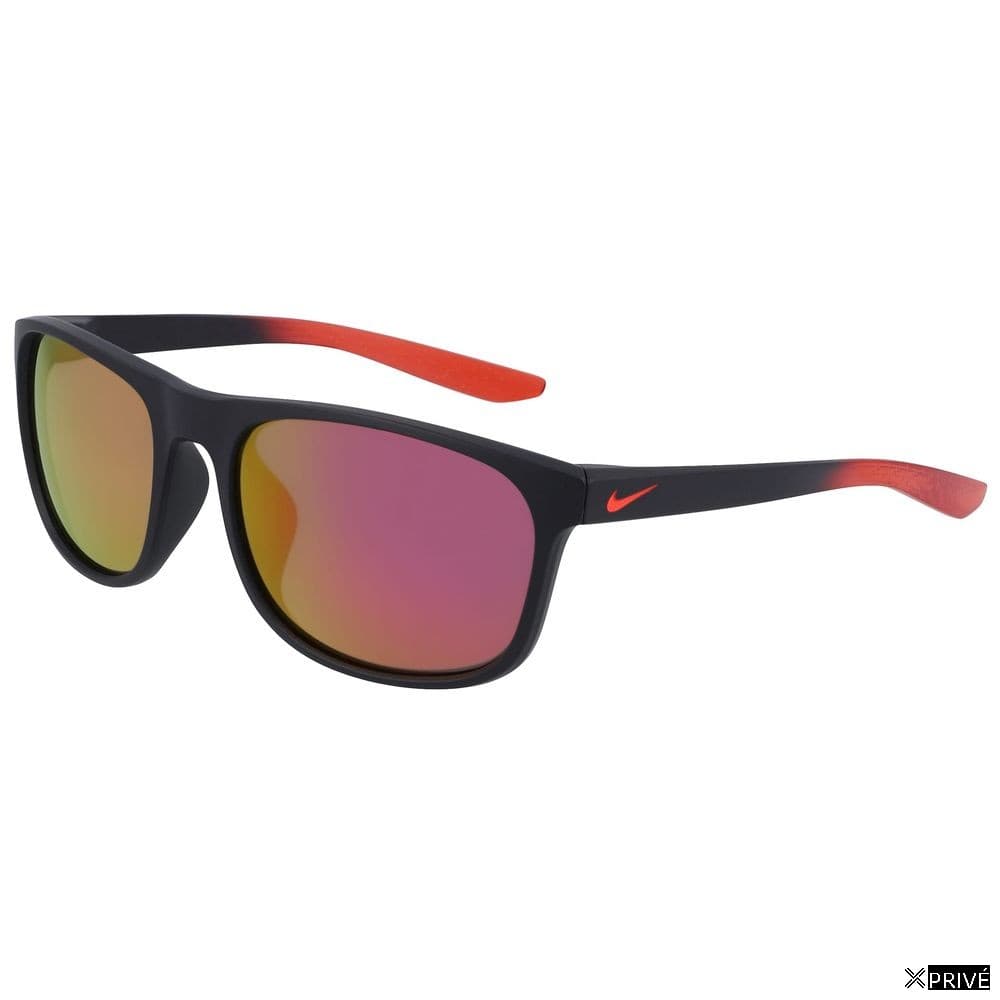 Lunettes de soleil noires en Injecté — 1