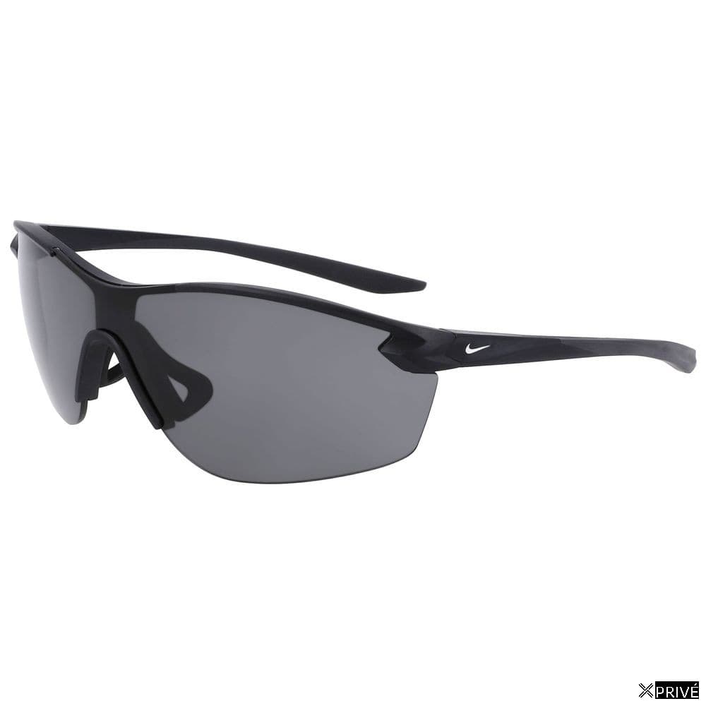 Lunettes de soleil noires en Injecté — 1