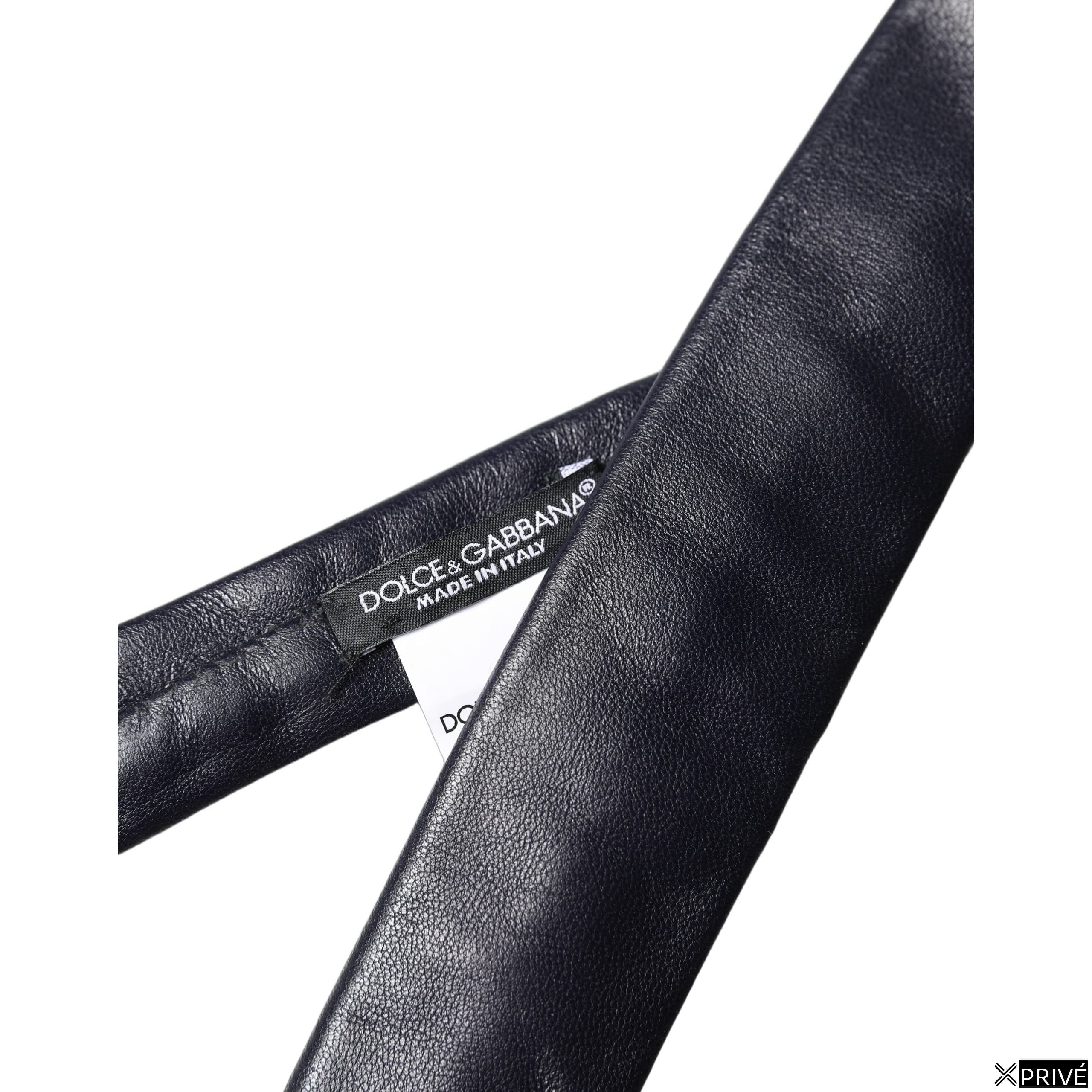 Cravate et nœud papillon noir — 4