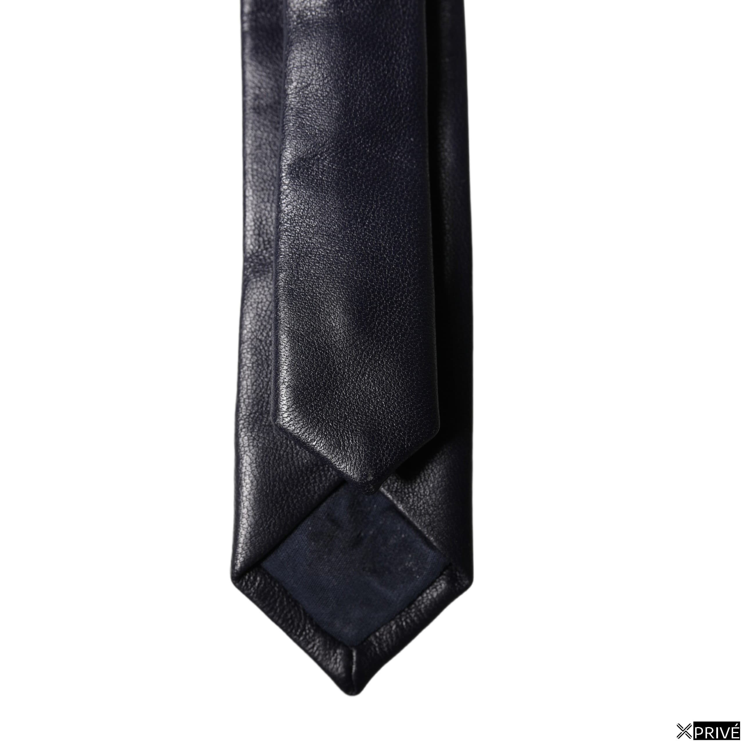 Cravate et nœud papillon noir — 5