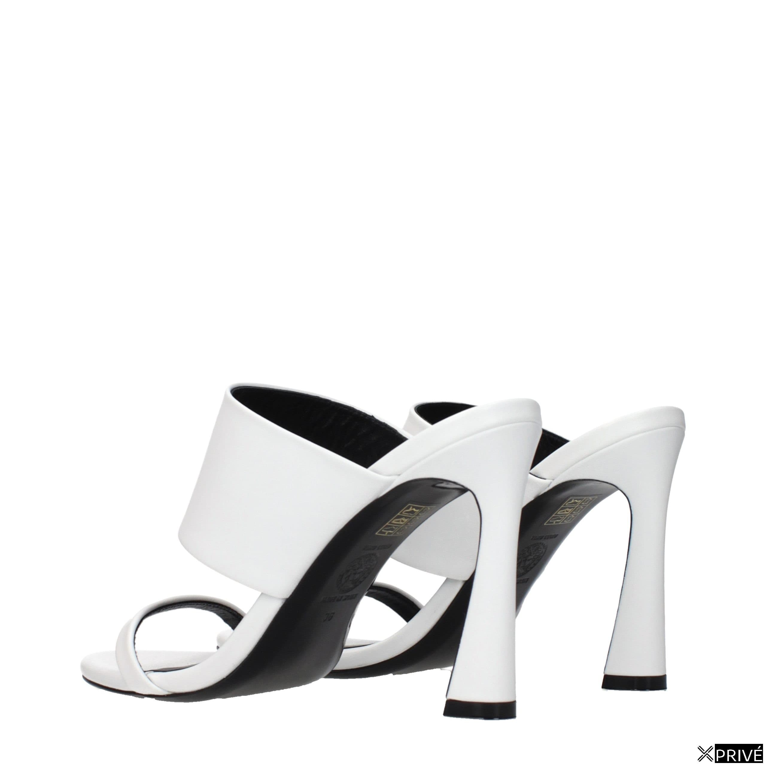 Sandales blanches en Cuir — 4