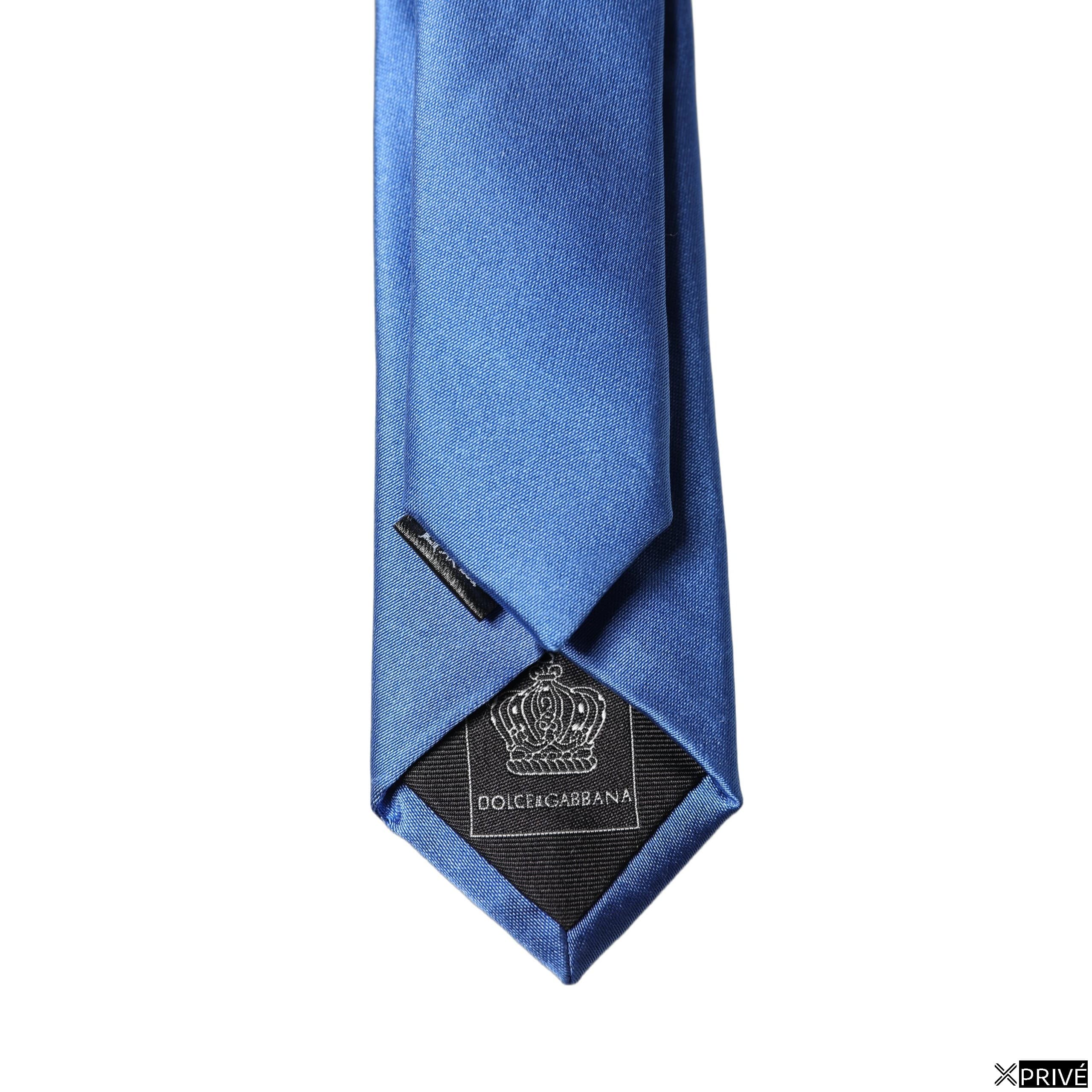 Cravate et nœud papillon bleu — 5