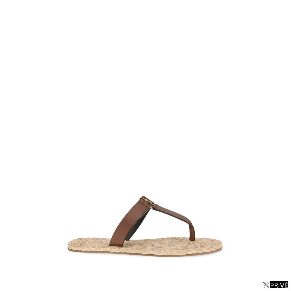 Sandales brunes — 1