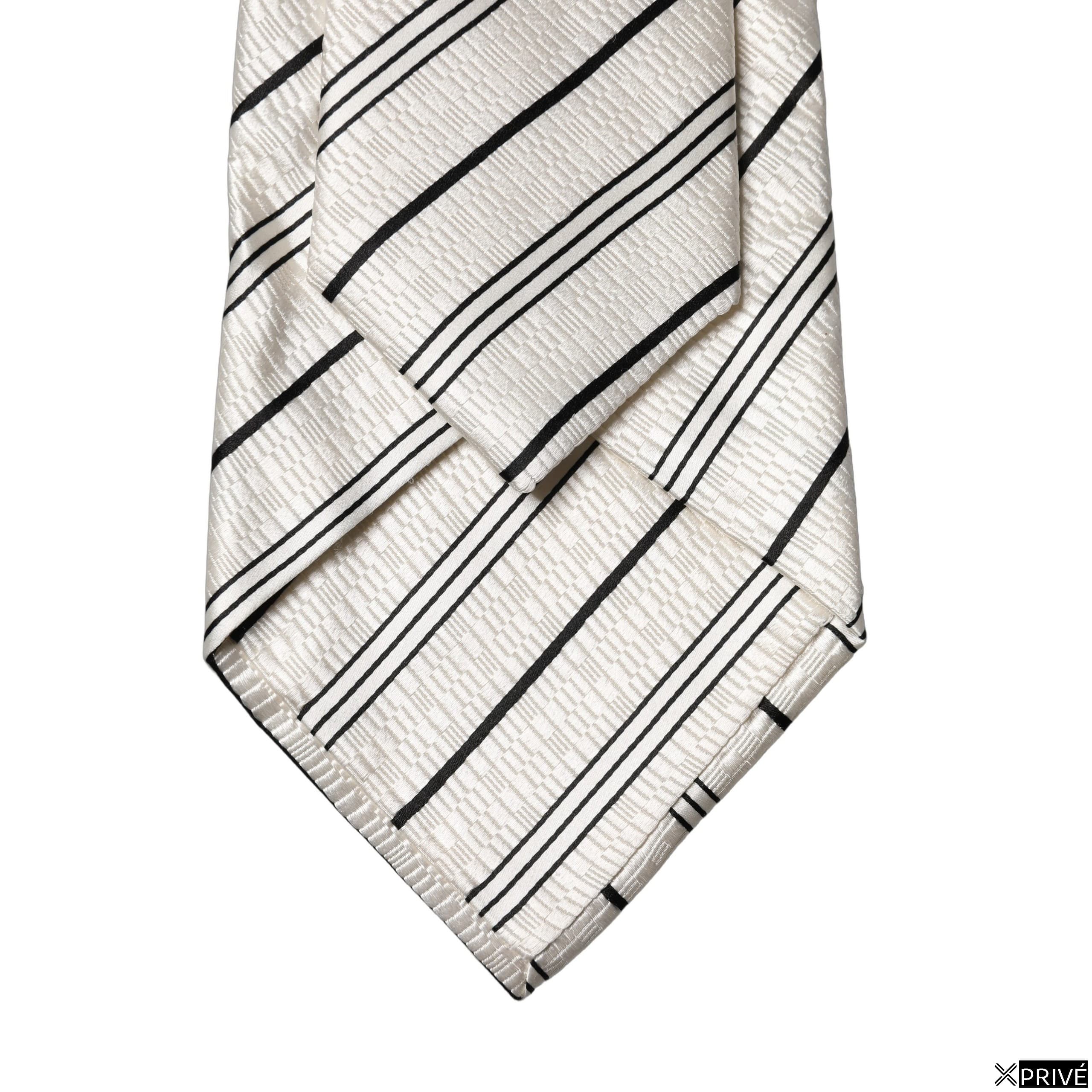 Top noir et blanc — 4