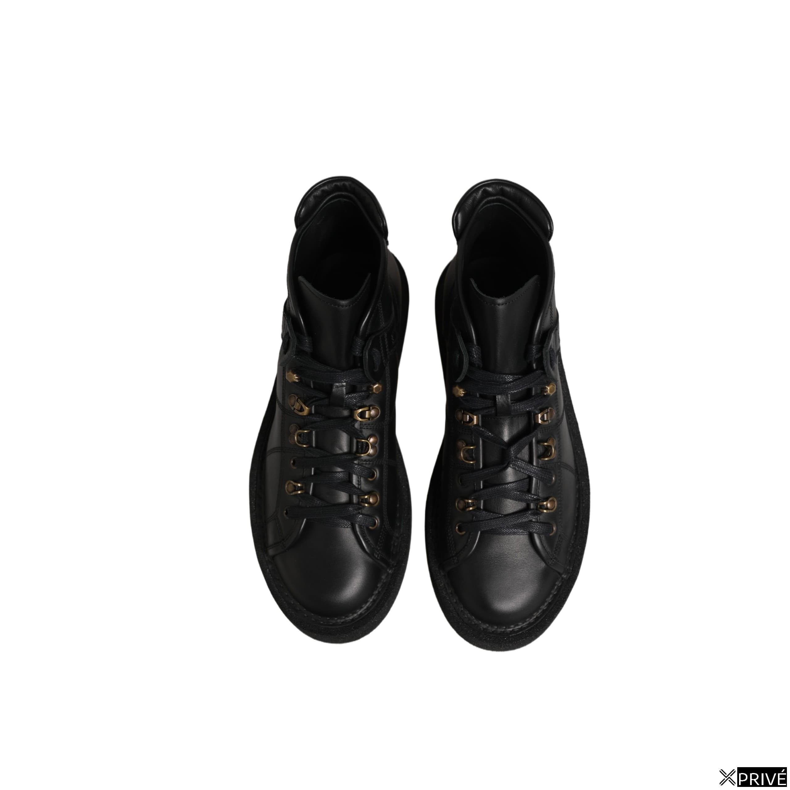 Bottes noires — 4