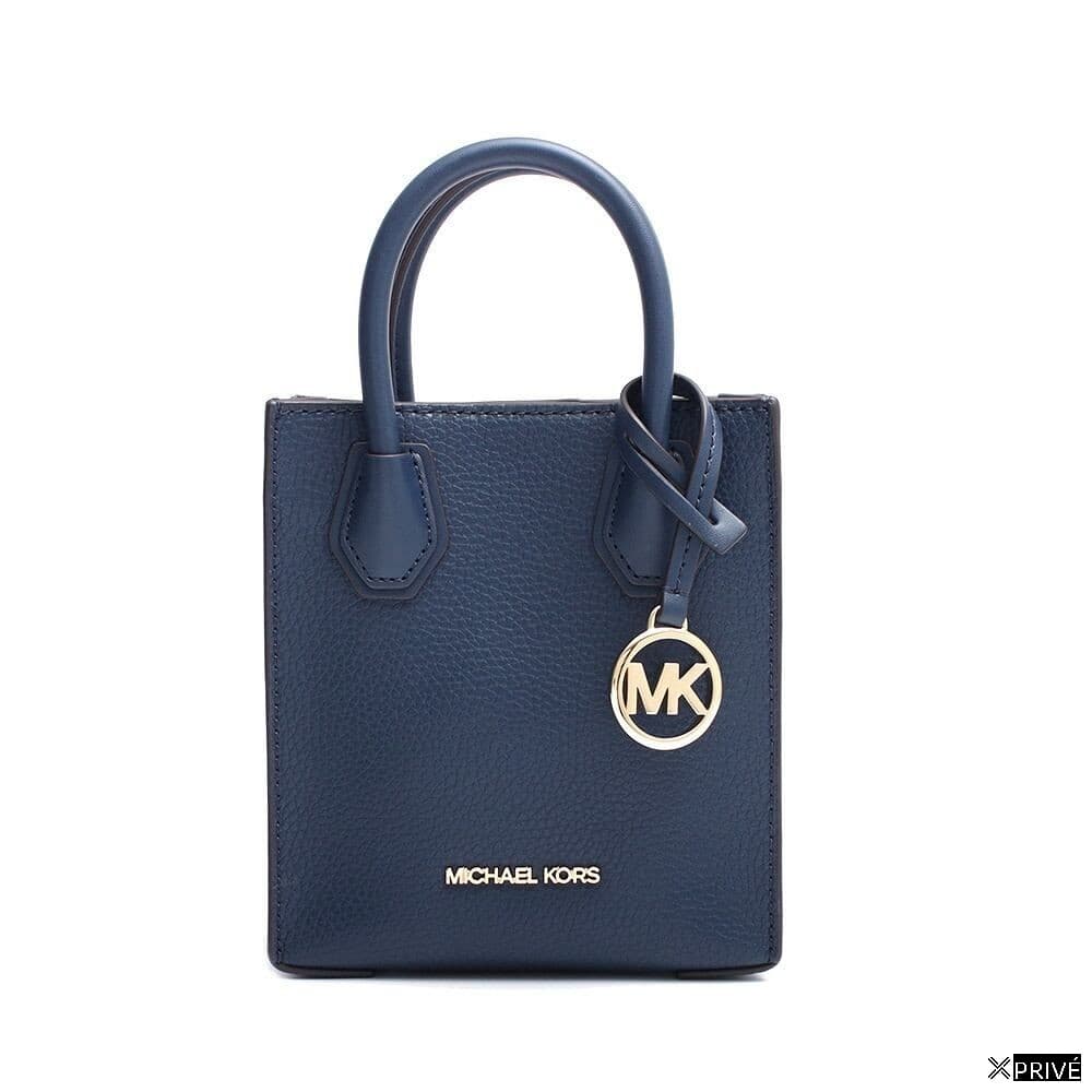 Top bleu en Fourrure — 1