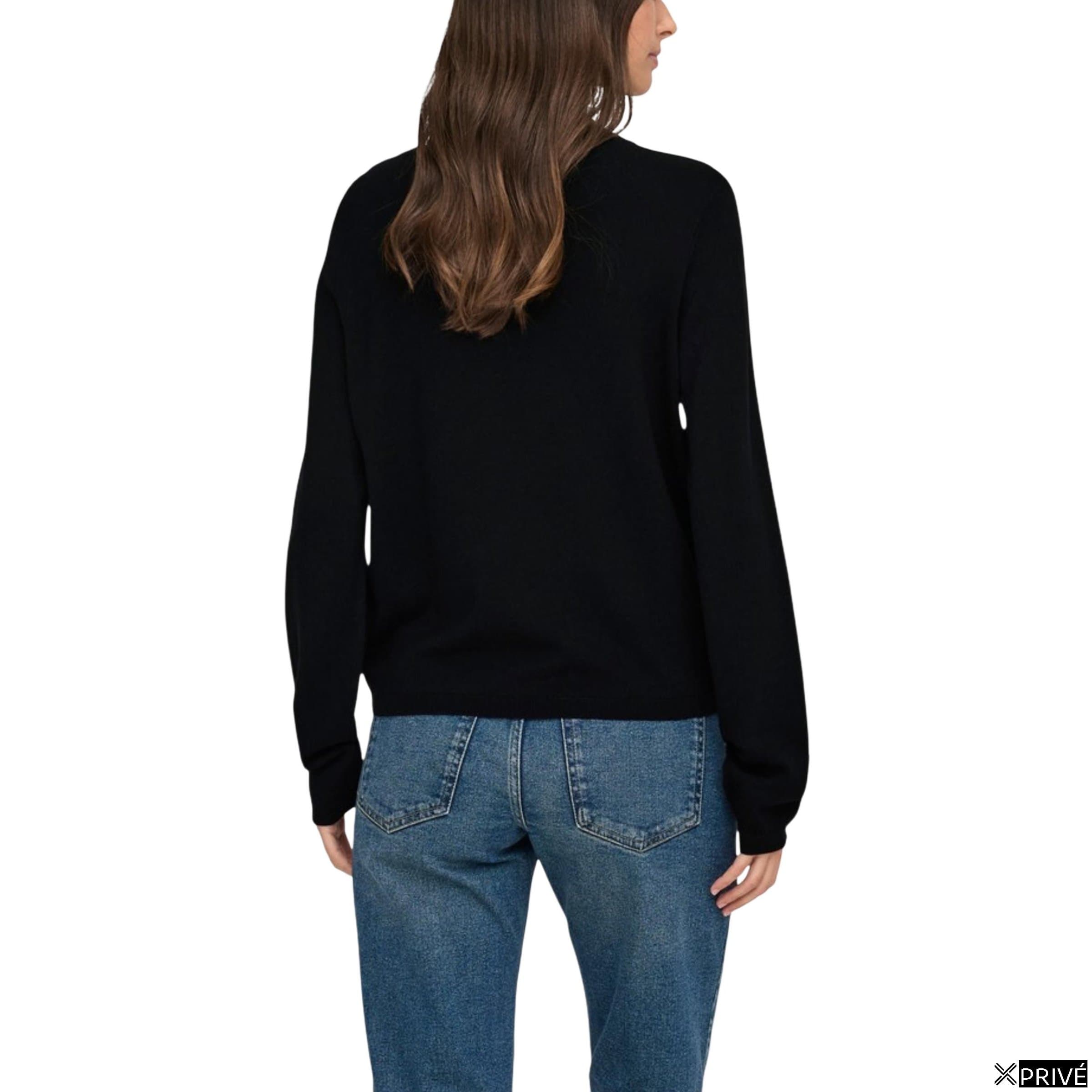 Jacqueline De Yong Maglia — 3