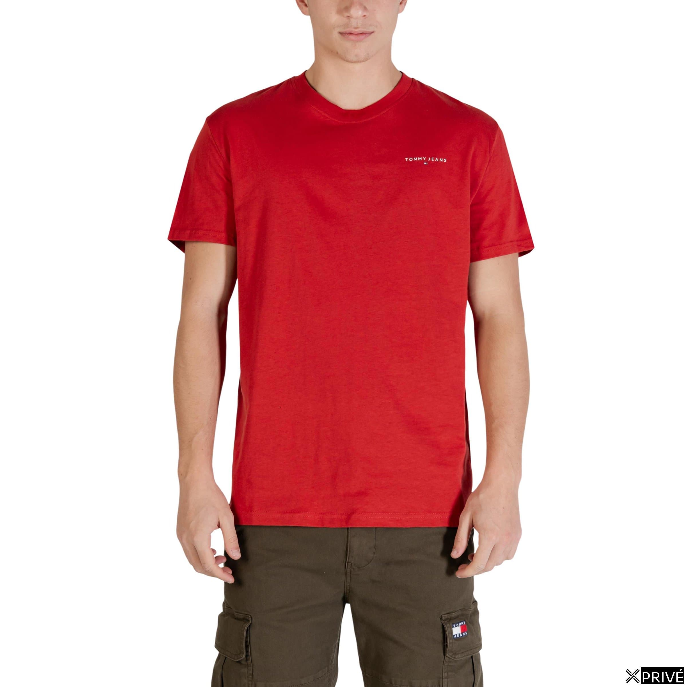 T-shirt rouge — 1