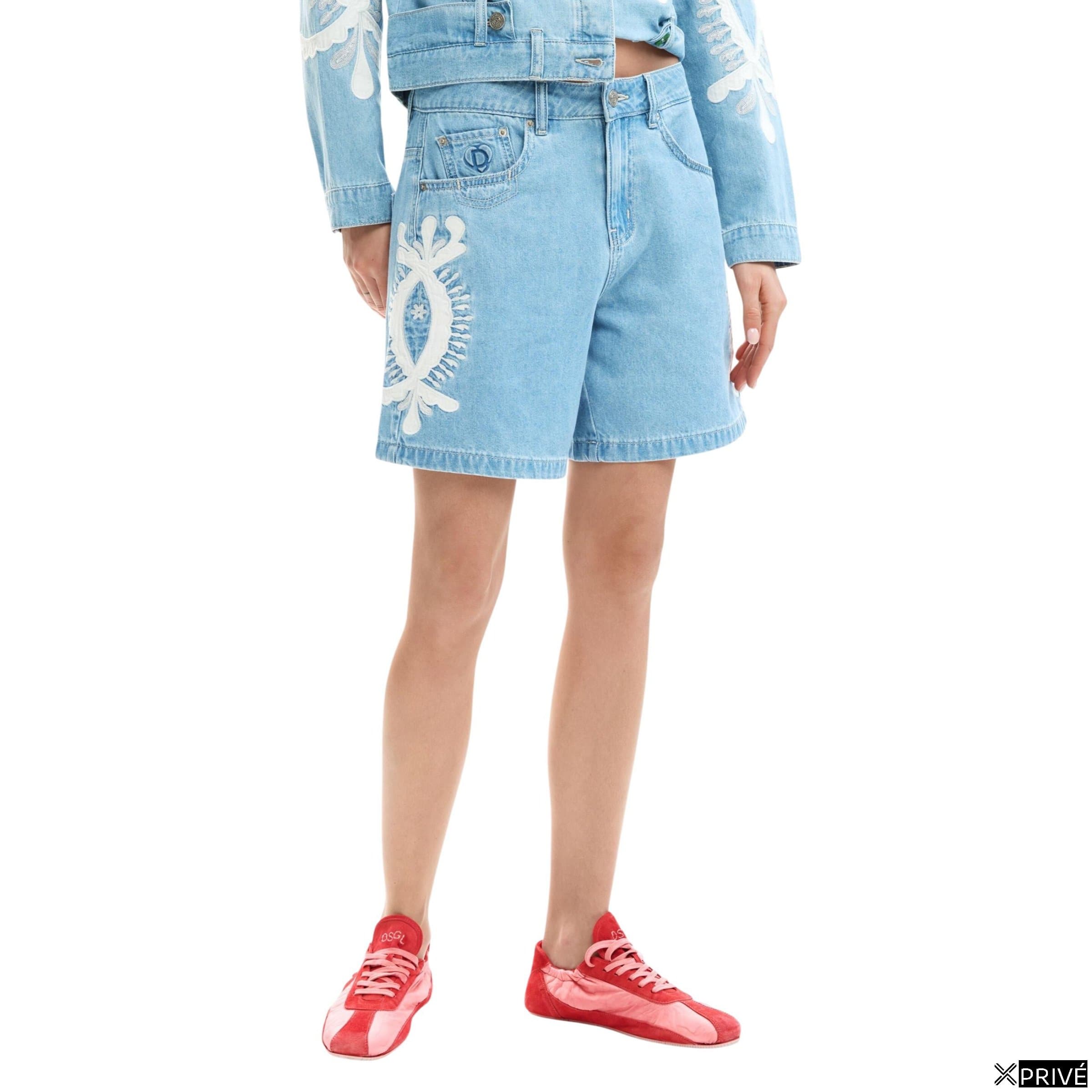 Short bleu — 1
