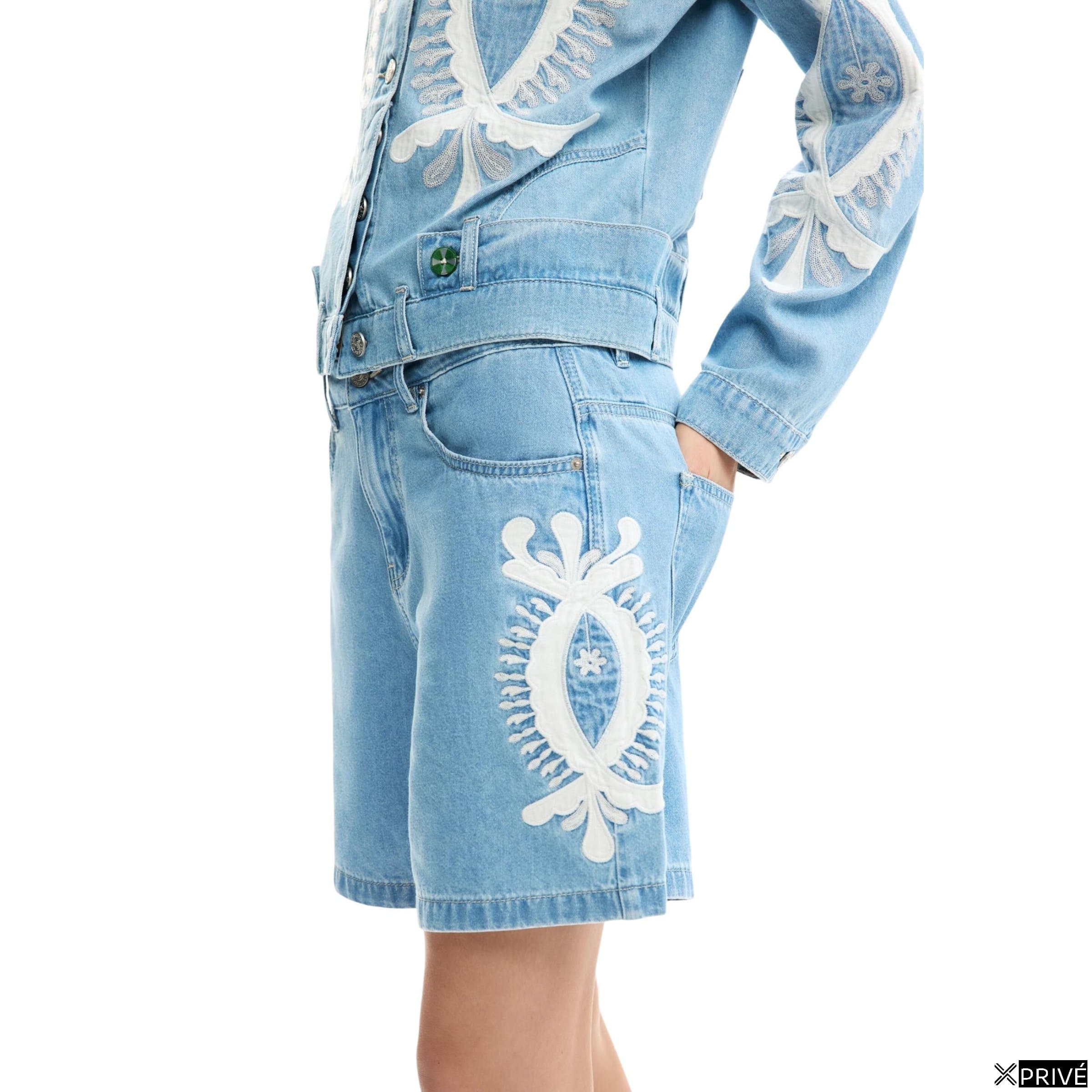 Short bleu — 2