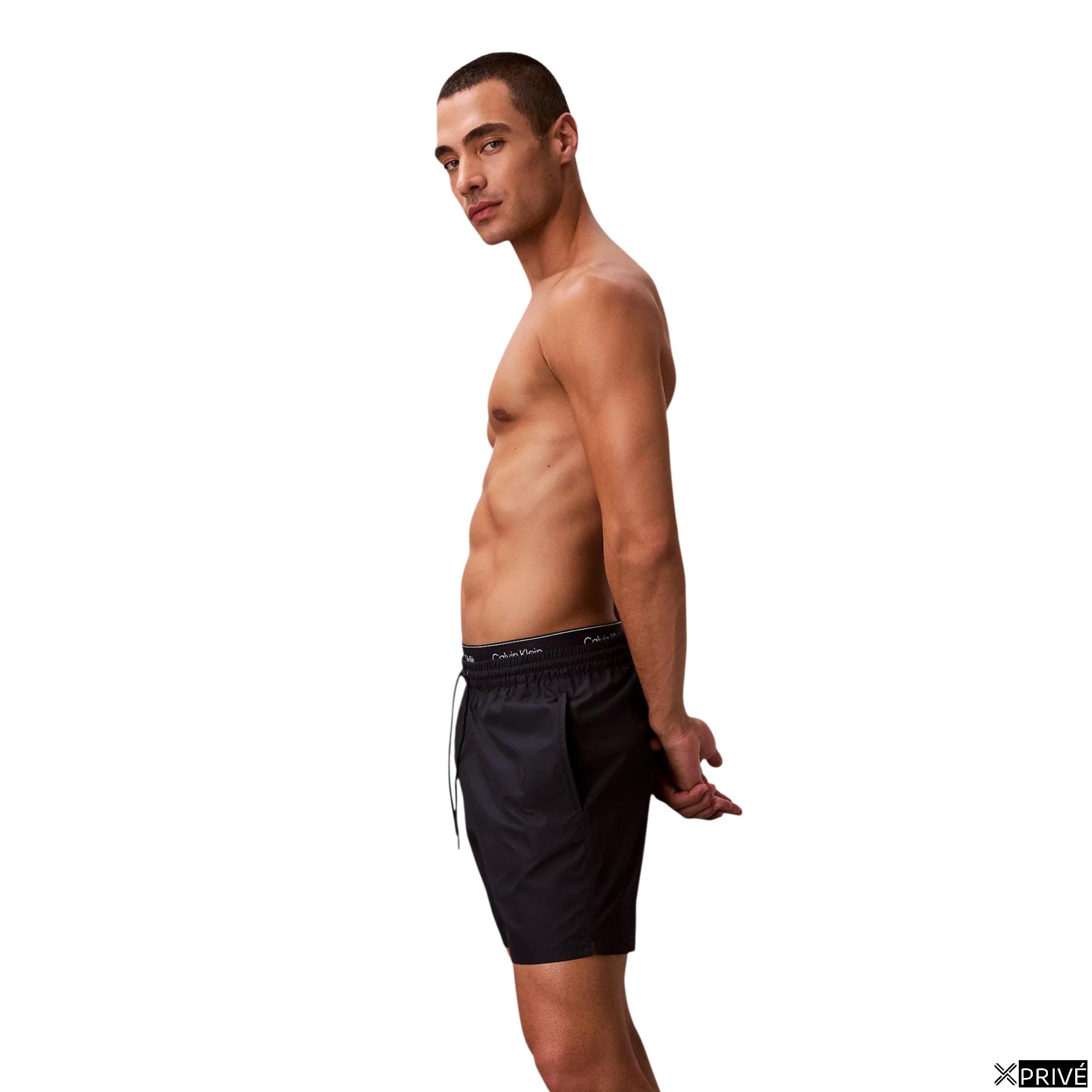 Calvin Klein Jeans Costume — 3